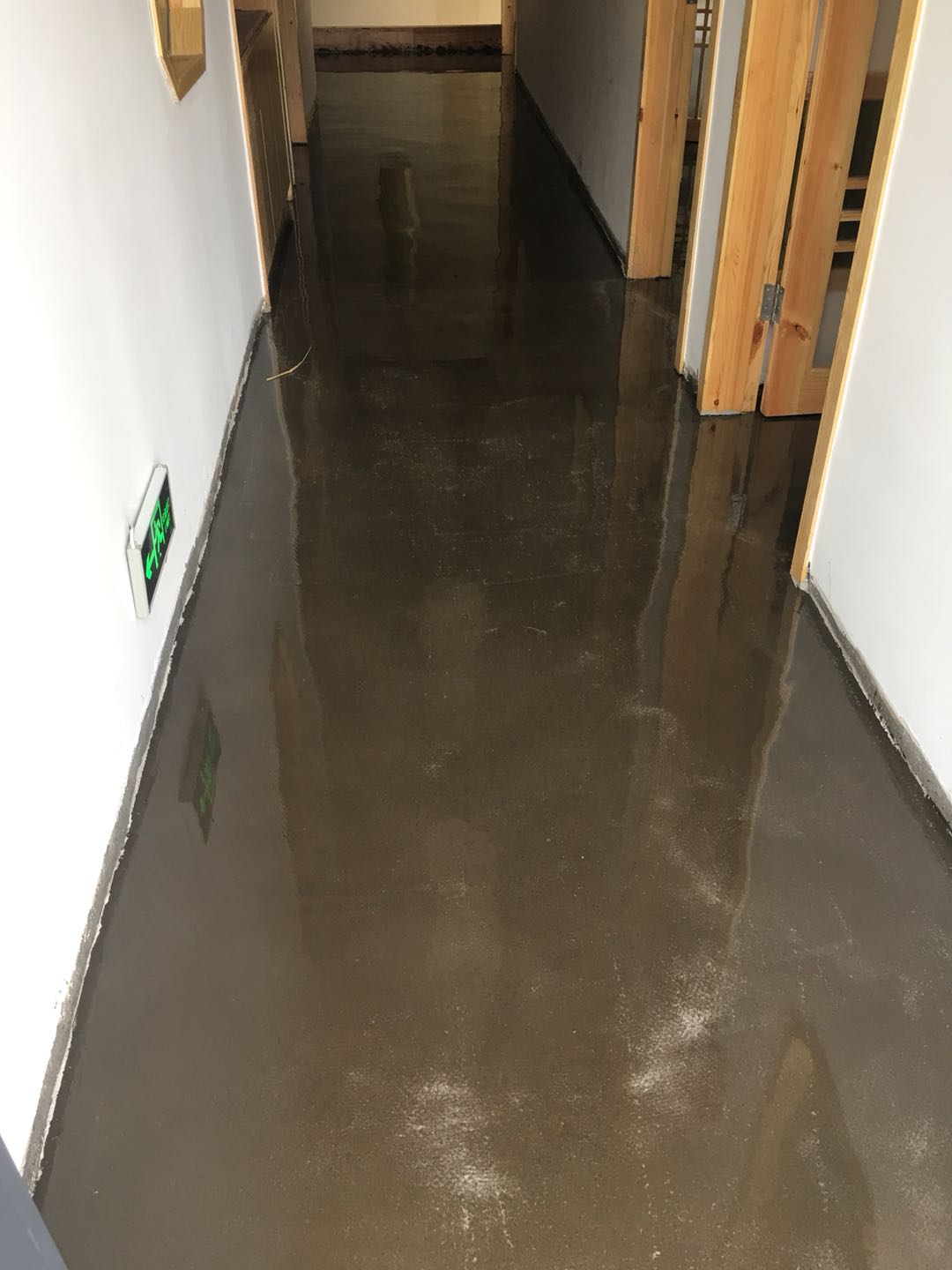 懷化正有體育設(shè)施有限公司,正有體育設(shè)施,湖南運(yùn)動(dòng)場(chǎng)地施工,塑膠跑道施工,球場(chǎng)施工,塑膠球場(chǎng)施工,球場(chǎng)施工,環(huán)氧地坪施工,廠房地坪施工,無塵車間施工,停車場(chǎng)施工,塑膠跑道價(jià)格